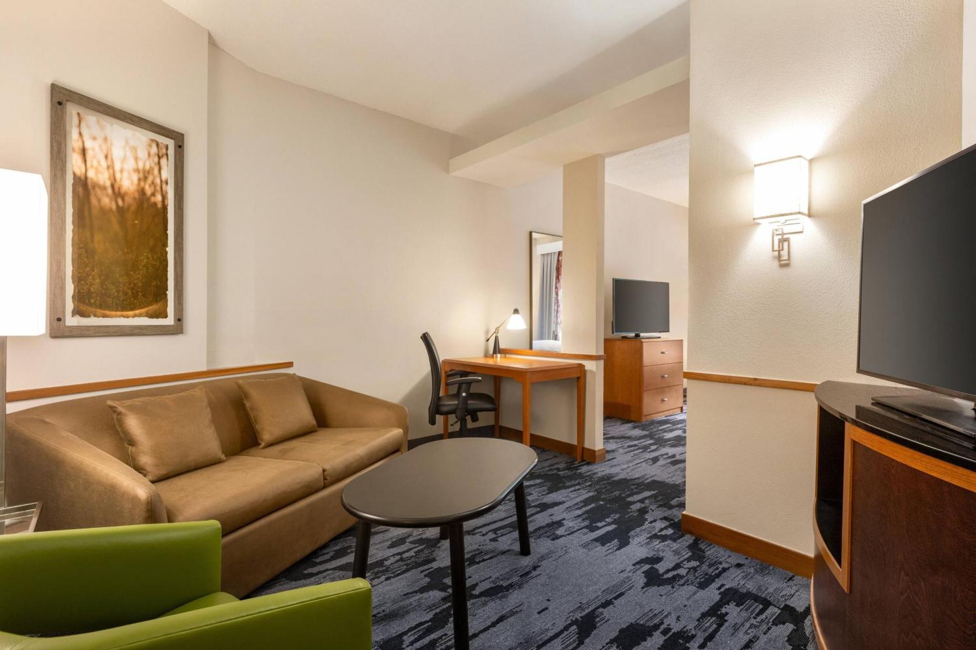 Fairfield Inn & Suites Jacksonville West/Chaffee Point Exterior foto